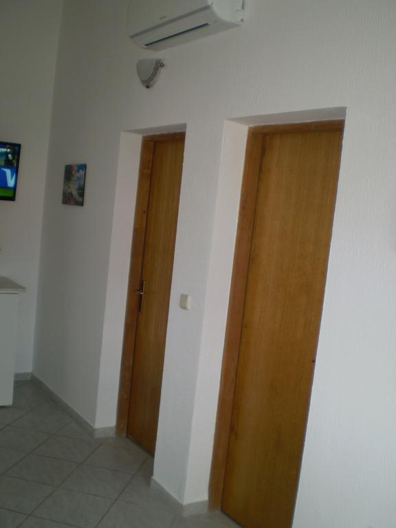 Apartmani Marija&Damir Vir Exterior foto